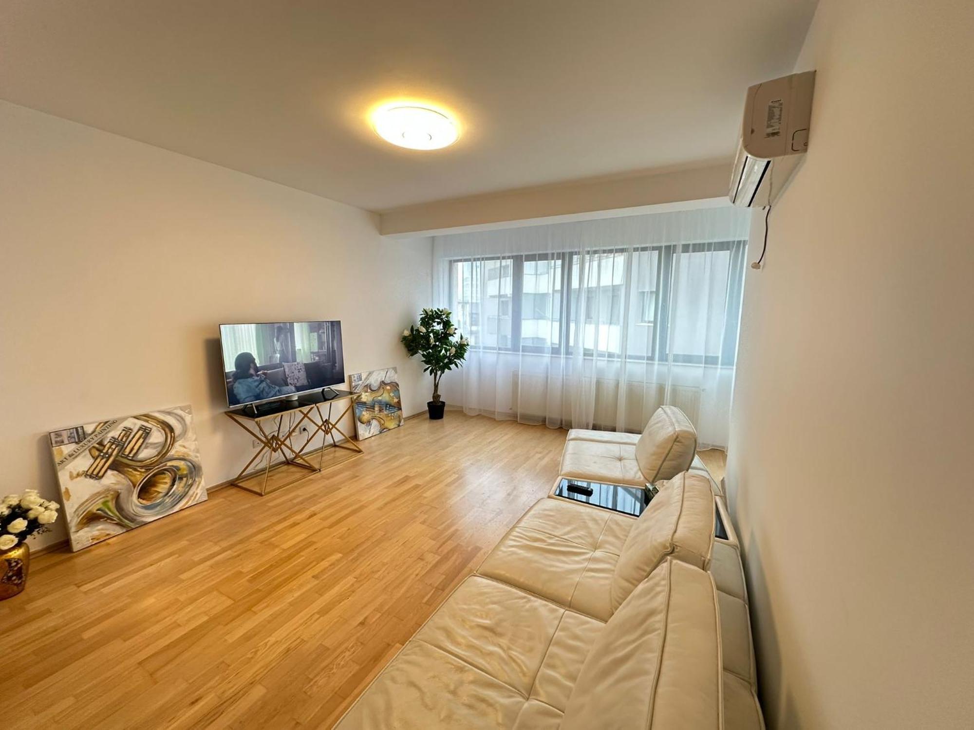 Centru Unirii Luxury Vip Palmier Apartament 2 Camere Cu Terasa Exterioara Amenajata ! Parcare Subterana Privata Climatizata Si Supravegheata Video Dar Doar Cu Rezervare In Limita Locurilor Disponibile !Proprietate In Regim Hoteliep - Nu Are Bucatarie Bukarest Eksteriør billede