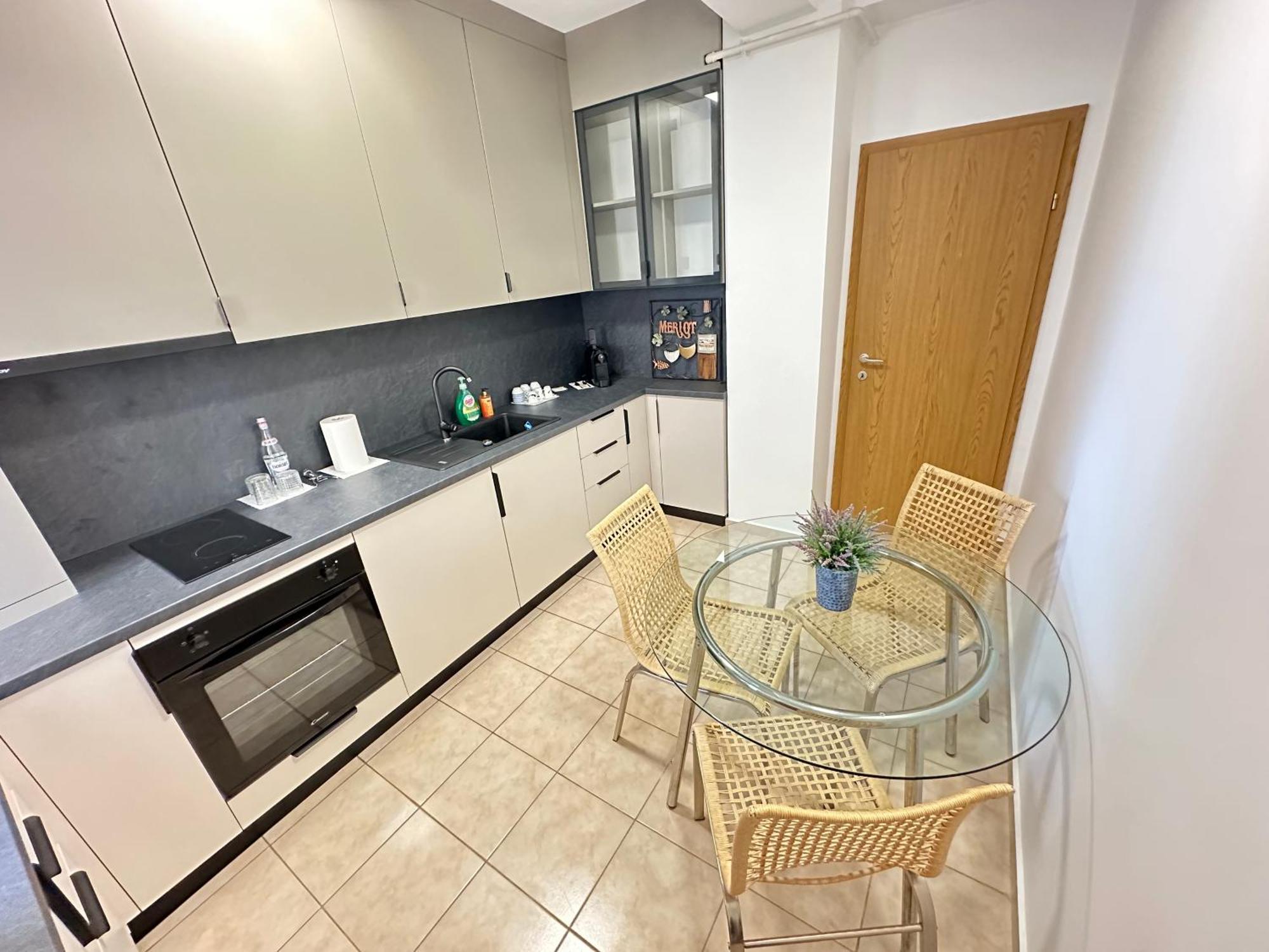 Centru Unirii Luxury Vip Palmier Apartament 2 Camere Cu Terasa Exterioara Amenajata ! Parcare Subterana Privata Climatizata Si Supravegheata Video Dar Doar Cu Rezervare In Limita Locurilor Disponibile !Proprietate In Regim Hoteliep - Nu Are Bucatarie Bukarest Eksteriør billede